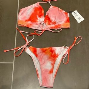 Cider bathing suit size medium runs small